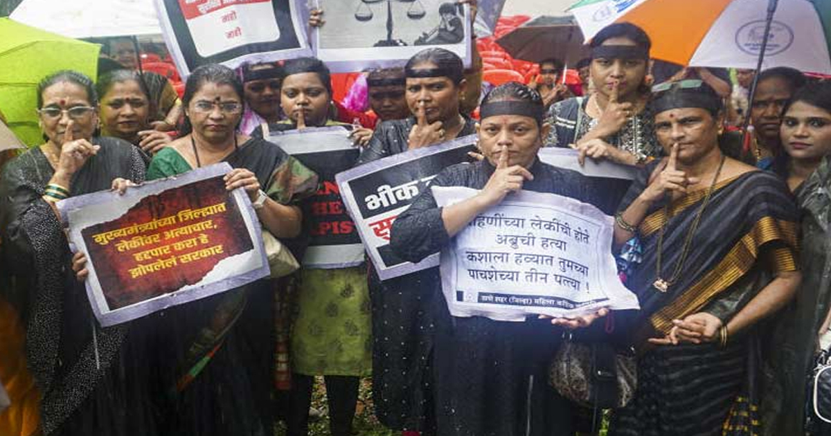 ঘটনার পরেই তড়িঘড়ি মুছে ফেলা হয়েছে ১৫ দিনের সিসিটিভি ফুটেজ, বদলাপুর কাণ্ডে বিস্ফোরক দাবি শিক্ষামন্ত্রীর